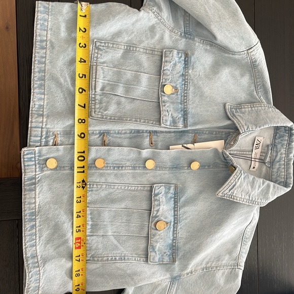 Zara Lt wash cropped denim jacket Sz M - Picture 5 of 6